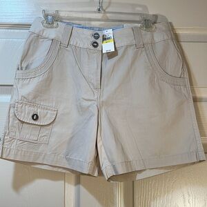 Van Heusen NWT Khaki Cargo Short 100% Cotton Tan / New Stone Color Size 2